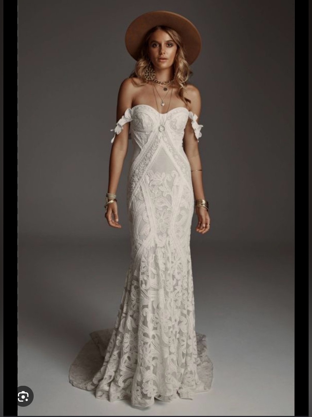 Rue de Seine Poppy Stardust wedding dress - Picture 5 of 5